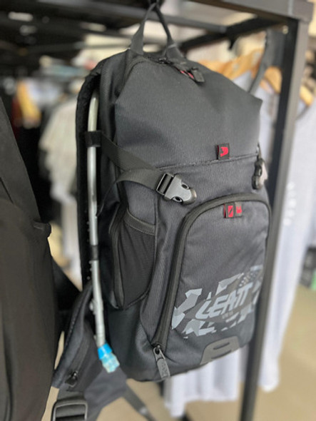 Mochila Leatt Moto Lite 1.5 Hydration 1 Mochila Leatt Moto Lite 1.5 Hydration 1