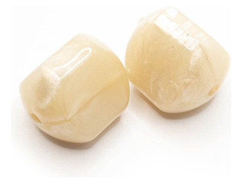 Miçanga Passante Triângulo Bege Transparente 16mm 30un  Biju 1