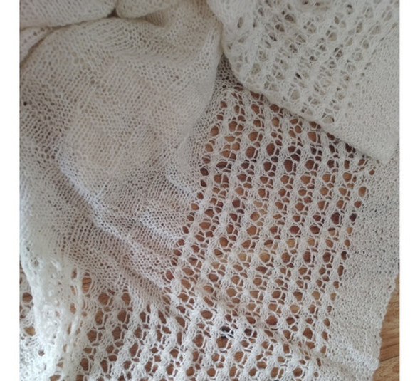 Manta Bebe Tejida Calada-poco Uso 1