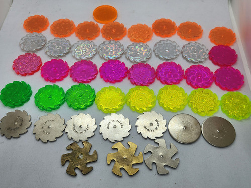 Lote De Tazos De Metal Y Acrílico, 51 Total, Vintage 1