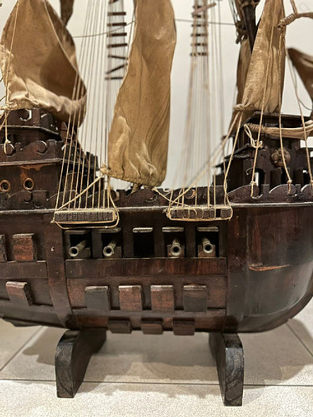 Barco Antiguo De Madera 1