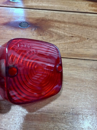 Lente Rojo Acrílico Para Faro Rubinetti Art. Konal 1000 1