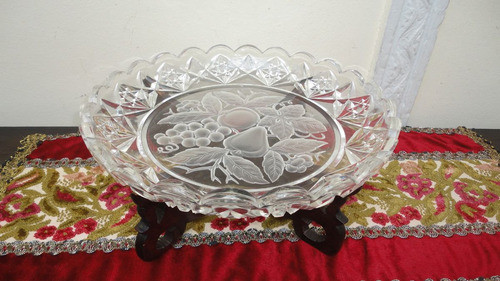 Soberbio Centro Mesa Antiguo Tallado Con Pie En Madera Vealo 0