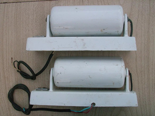 Lote Dos Faroles Aplique Litera Camarote De Barco Aluminio 1