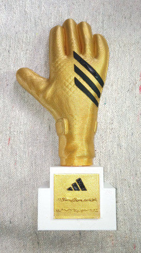 Trofeo Arquero Guante Oro Dibu Martinez Qatar T. Real 30cm 1