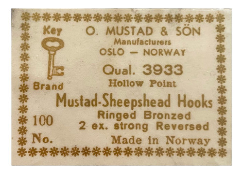 Antiguo Exhibidor Anzuelos 3933 O Mustad & Son 1