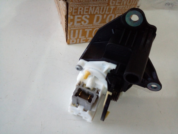 Renault Kwid- Cerradura De Porton Trasero. Original 1