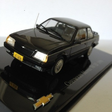 Chevrolet Monza 1 43  Colección 11cm Ixo C Acrilico Divino 0