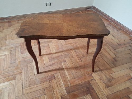 Mesa Antigua Pequeña 0