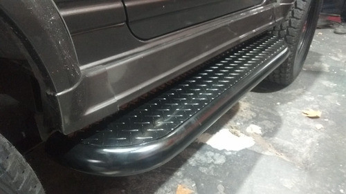Estribos Suzuki Samurai. 1