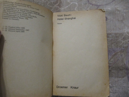 Hotel Shanghai - Vicki Baum - En Aleman 1
