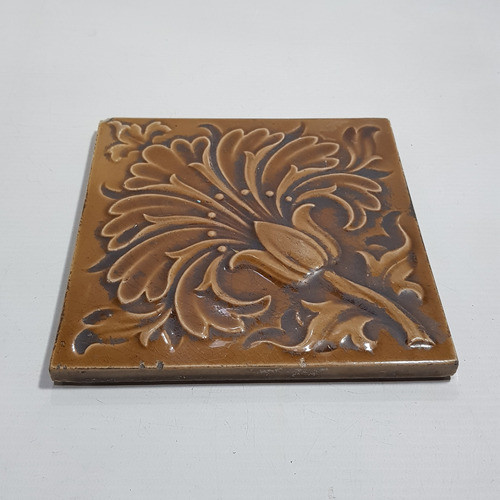 Antigua Mayólica En Relieve Motivo Floral Art Nouveau 7452 1