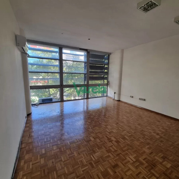 Alquiler Oficinas 18 De Julio Esq Rio Negro 0