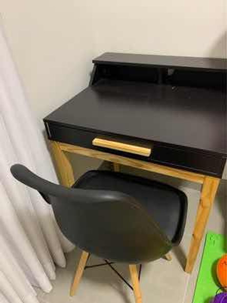 Escrivaninha + Cadeira 0