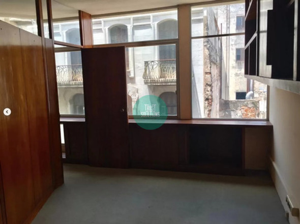 Alquiler C.vieja Oficina 25 De Mayo E Ituzaingo 0