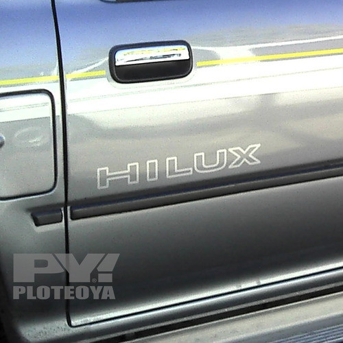 Calcos Palabra Hilux Sr5 X Par - Ploteoya 0