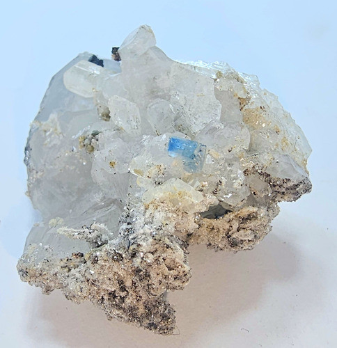 Fluorapatita Azul ( Apatita ) Com Bertrandita Pedra N4408 0