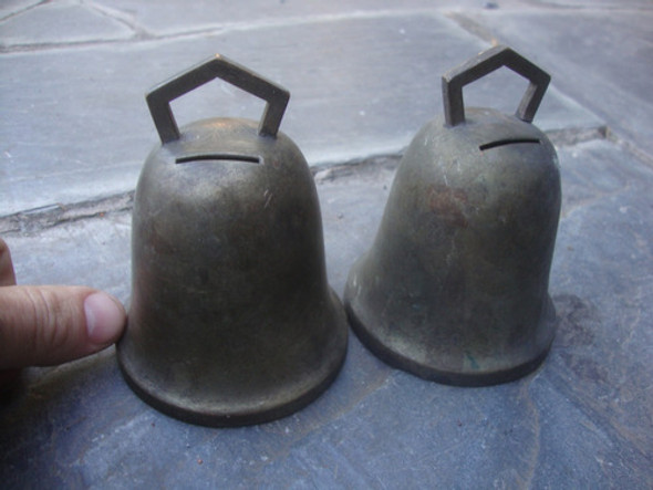 1/2- 2 Antiguas Simil Campanas Bronce 8,4 Diam X 10,3 Alto 0