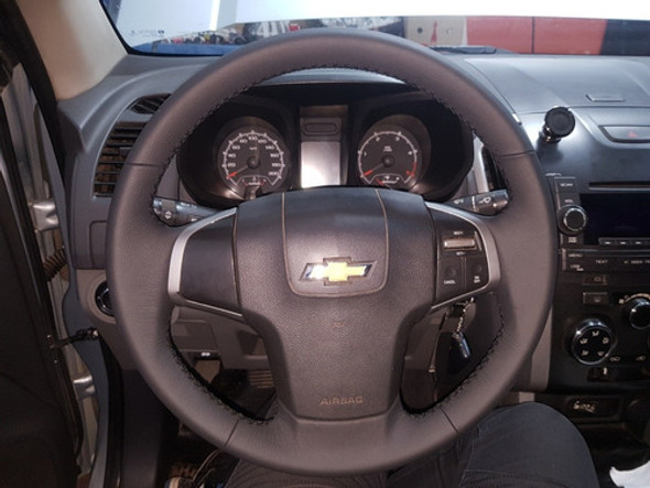 Tapizado De Volante Y Cofia En Cuero 1