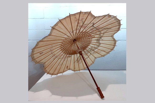 Sombrilla Japonesa De Papel Y Bambú. Japón, Circa 1920. 1