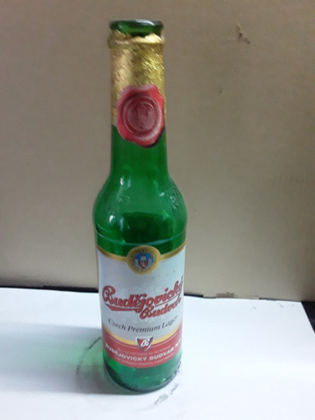 Botella De Cerveza Checa Vacia Budejovicky Budvar 0 Botella De Cerveza Checa Vacia Budejovicky Budvar 0