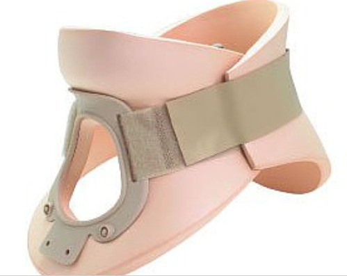 Cuello Ortopedico C/abertura Traqueal Chico 1