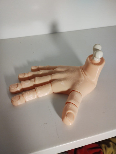 Juguete Mano Articulada Impresa En 3d 1