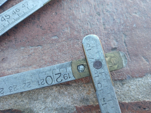 Antiguo Metro Carpintero Metálico Doble Plegable El Domador 1