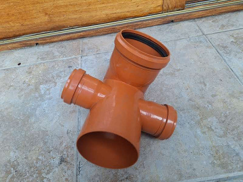 Boca De Acceso Horizontal 3 Acometidas 110 X 63 Awaduct 1