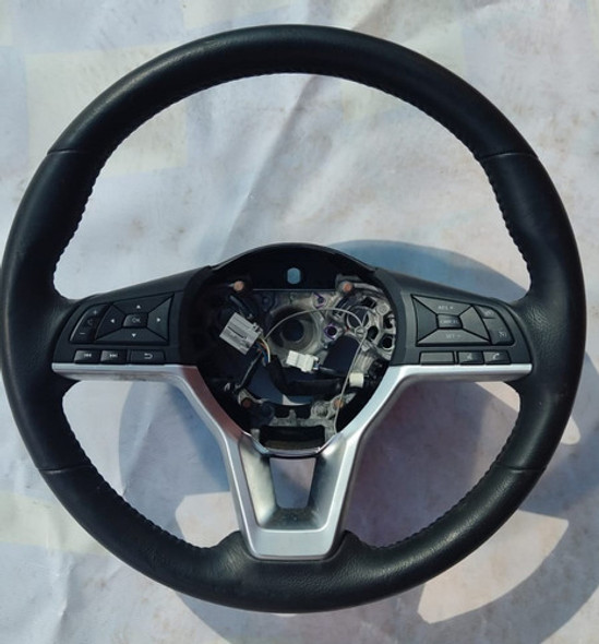 Volante Nissan Frontier, Nissan Versa 2023 (plan Recambio) 0