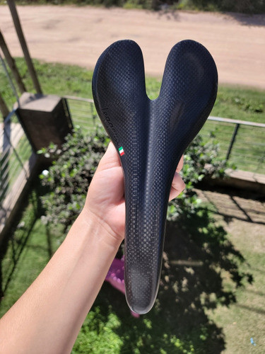 Asiento De Carbono Leggera 0