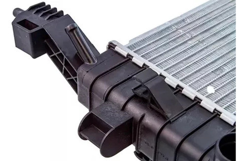 Radiador De Agua Chevrolet Meriva 1.8 Importado 1