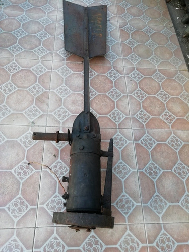 Antiguo Molinete Aerogenerador Eólico 12 V De Viento 0