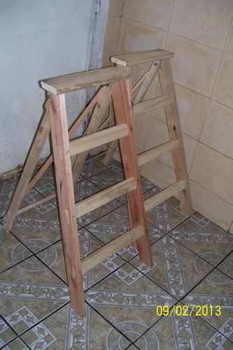 Lote De 2 Escaleras 4 Pasos Altura 90 Cm. 0