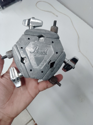 Clamp Pearl Adp-30 Multiuso Com 3 Conexões Para Tom Holder 1