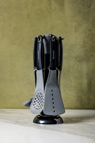 Set De Utensilios De Cocina De Nylon Mango Silicona Black 1