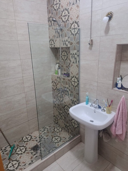 Kit Mamp Fija Temp 6 Mm Inc  190x70 C/perfil Alum Negro 1 Kit Mamp Fija Temp 6 Mm Inc  190x70 C/perfil Alum Negro 1