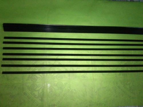 4 Molduras 1.20 Mts Y Un Paquete De Remaches 1