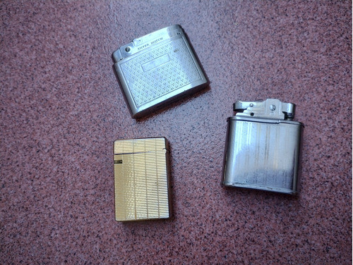 Tres Antiguos Encendedores 0