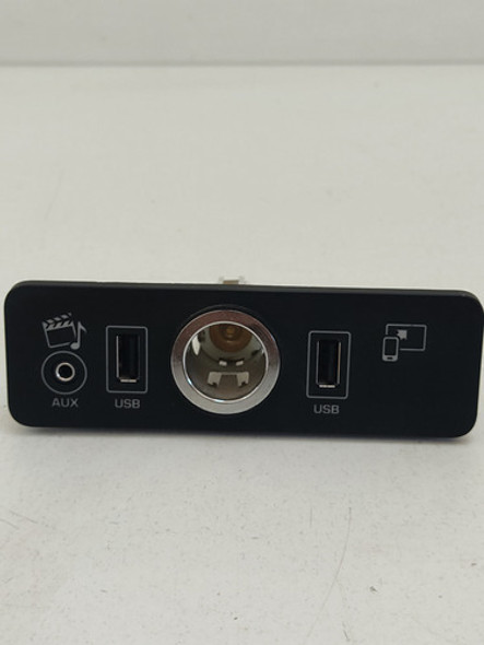 Entrada Usb Auxiliar Jaguar Xf 2013/2016 0 Entrada Usb Auxiliar Jaguar Xf 2013/2016 0