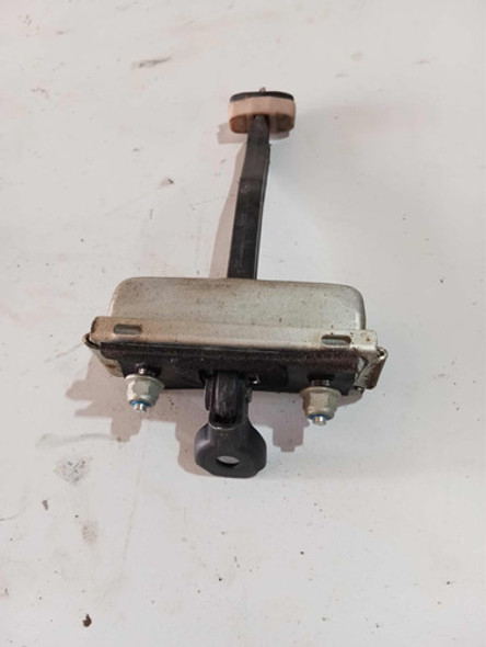 Limitador Porta Traseiro Direito Land Rover Evoque 2012 1