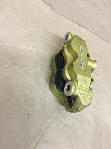 Pinça De Freio Dianteira Esquerda Suzuki Srad 1000 2003 2004 1