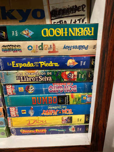 Vhs Varios Robin Hood, Dibu, Trapito............. 1