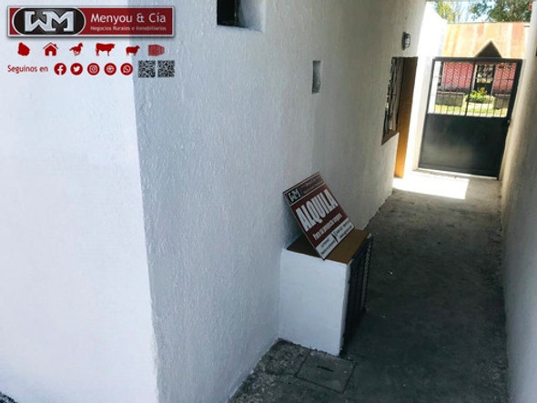Alquiler Casa Trinidad Flores 1 Dormitorio Con Patio Cerrado Y Techado A Minutos Del Parque Centenario 1 Alquiler Casa Trinidad Flores 1 Dormitorio Con Patio Cerrado Y Techado A Minutos Del Parque Centenario 1