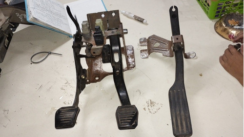 Pedalera Completa Ford Mondeo 94 Al 00 3 Pedales 0