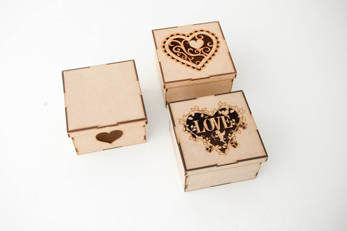 Cajas Caladas 15x15 Corazón Love Fibrofacil X3u 0