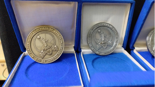 Medalhas Conforme Fotos Com Estojos Preço Para As Três Junta 1