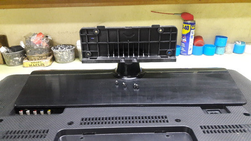 Pie Base + Tornillos Samsung Un40h5100a 0
