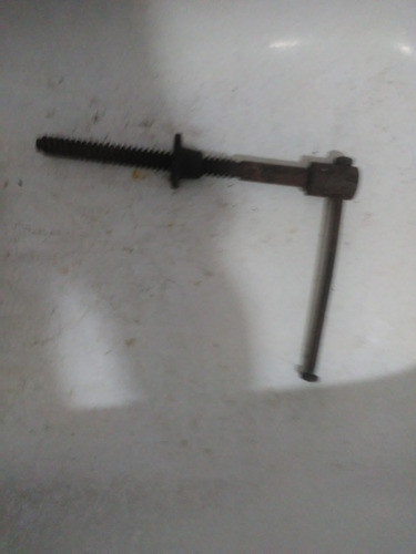 Tornillo De Morsa 36cm X 20mm Aproximado 1