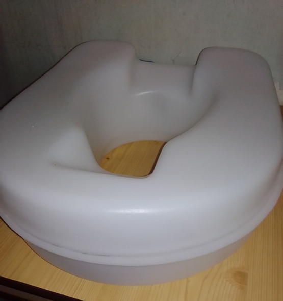 Asiento Eleva Inodoro Ortopédico 1